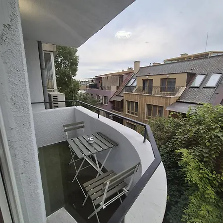 Sea Treasure Apartment Varna Exterior photo