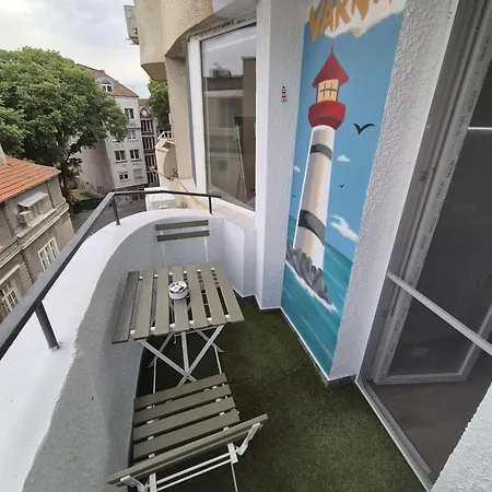 Sea Treasure Apartment Varna Exterior photo