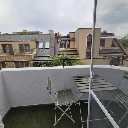 Sea Treasure Apartment Varna Exterior photo