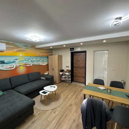 Sea Treasure Apartment Varna Exterior photo